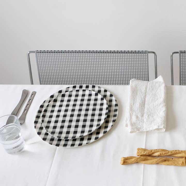 Xenia Taler - Wholesale Dinner Plate - Gingham Black Dinner Plate - Set of 4 2