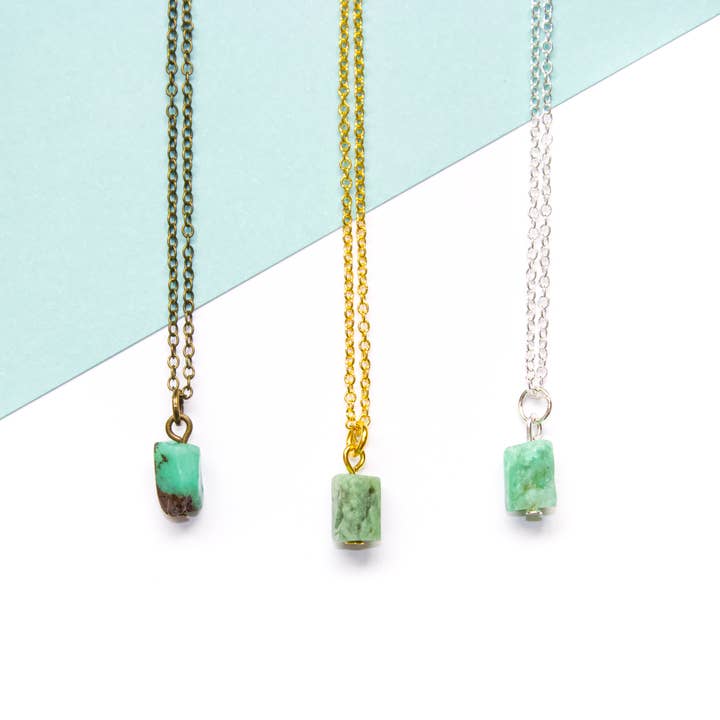 Collar de crisoprasa, delicado collar de piedras preciosas crudas para venta al por mayor de All the Tiny Pieces