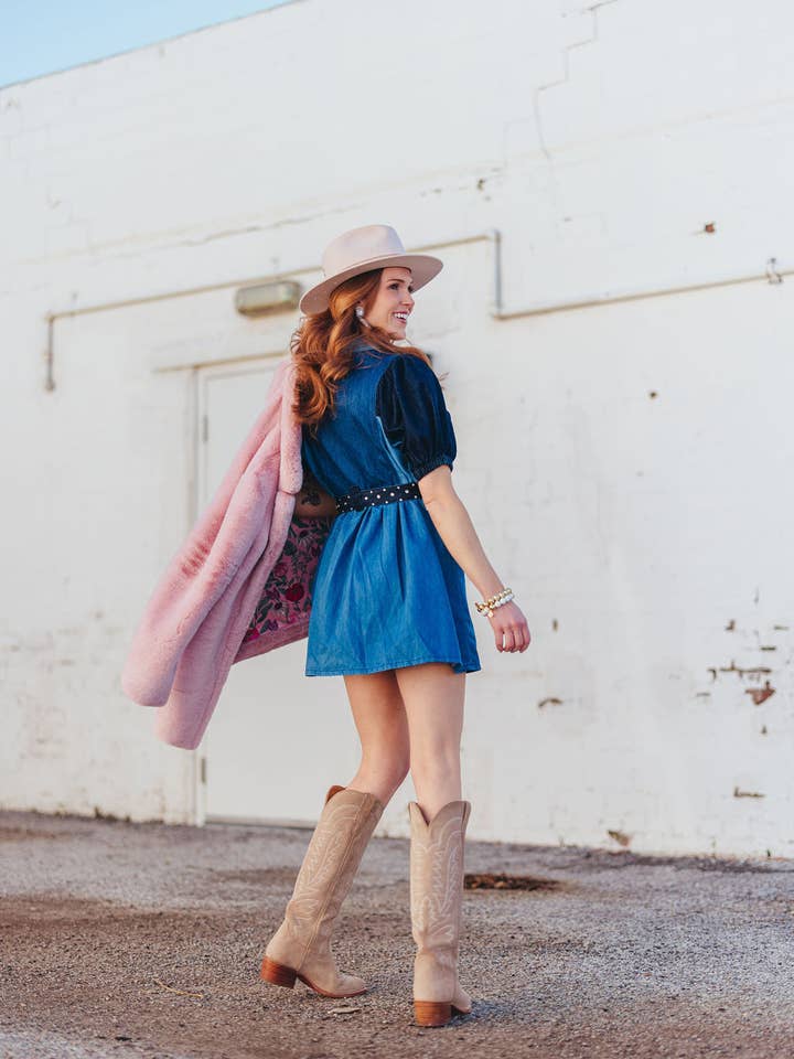 Brianna Cannon - Wholesale Fur/Faux Fur Coat - Women's - Dusty Pink Vegan Fur Coat with Floral Lining 16