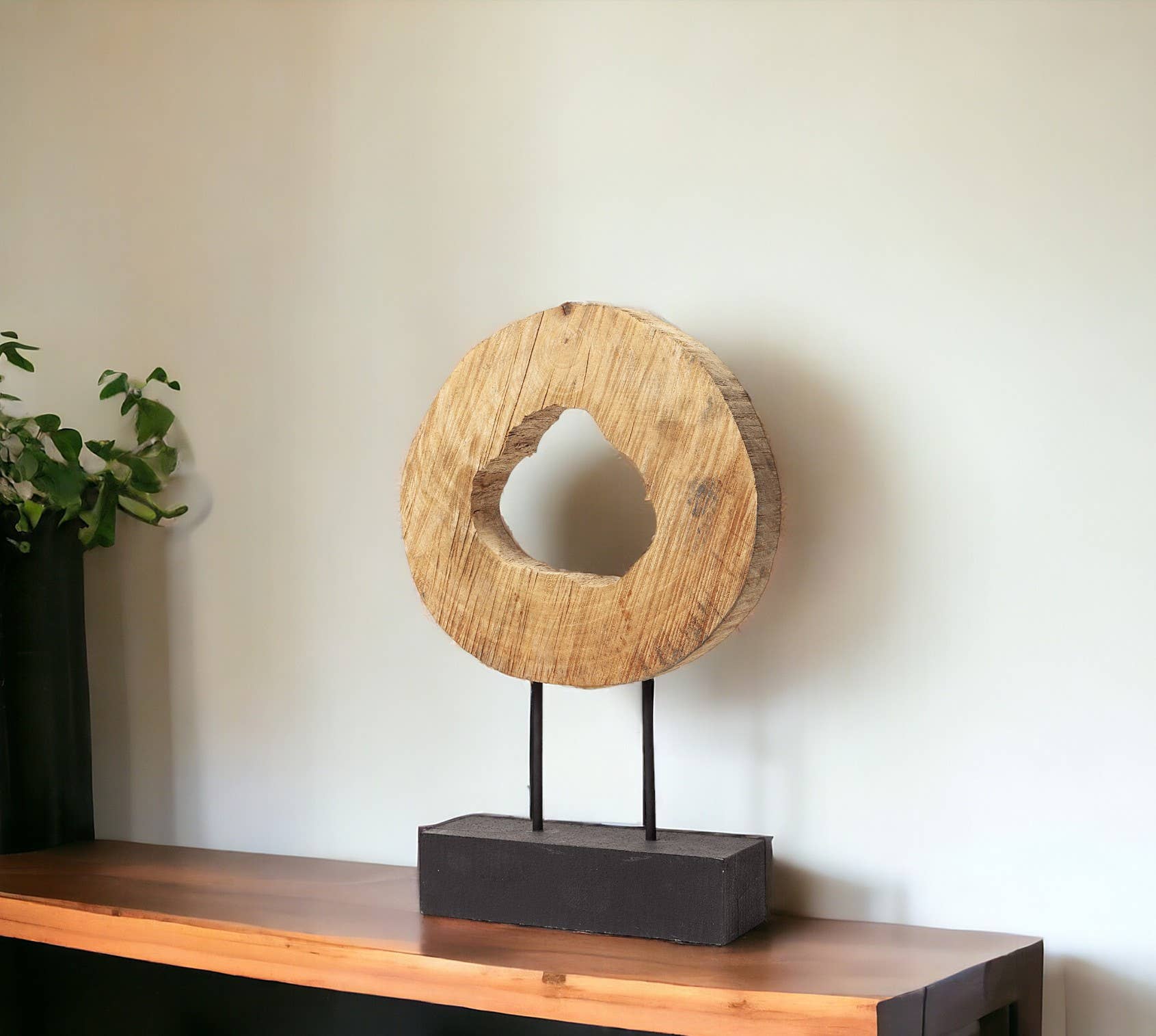 HomeRoots – wholesale Sculpture – 19"Brown and Black Wood Log Cross Section Tabletop Sculpture5