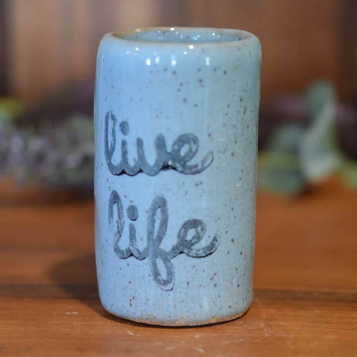 Tiny Tumblers - Live Life för wholesale av Mud & Maker