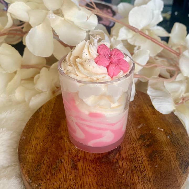 Les folies de Nicole – wholesale Novelty candle – Mini gourmet candle sakura blossom2