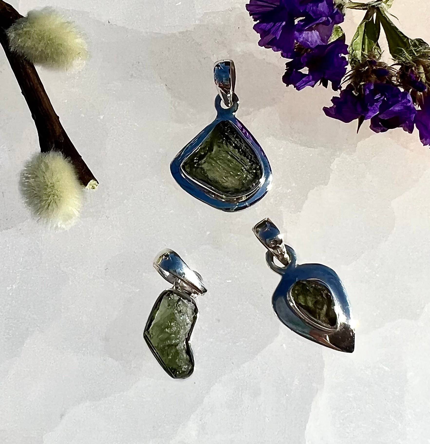 KayleeNYC - Vendita all'ingrosso Ciondolo/pendente - Lotto ingrosso 3 pz ciondoli Moldavite naturale in argento sterling 9253