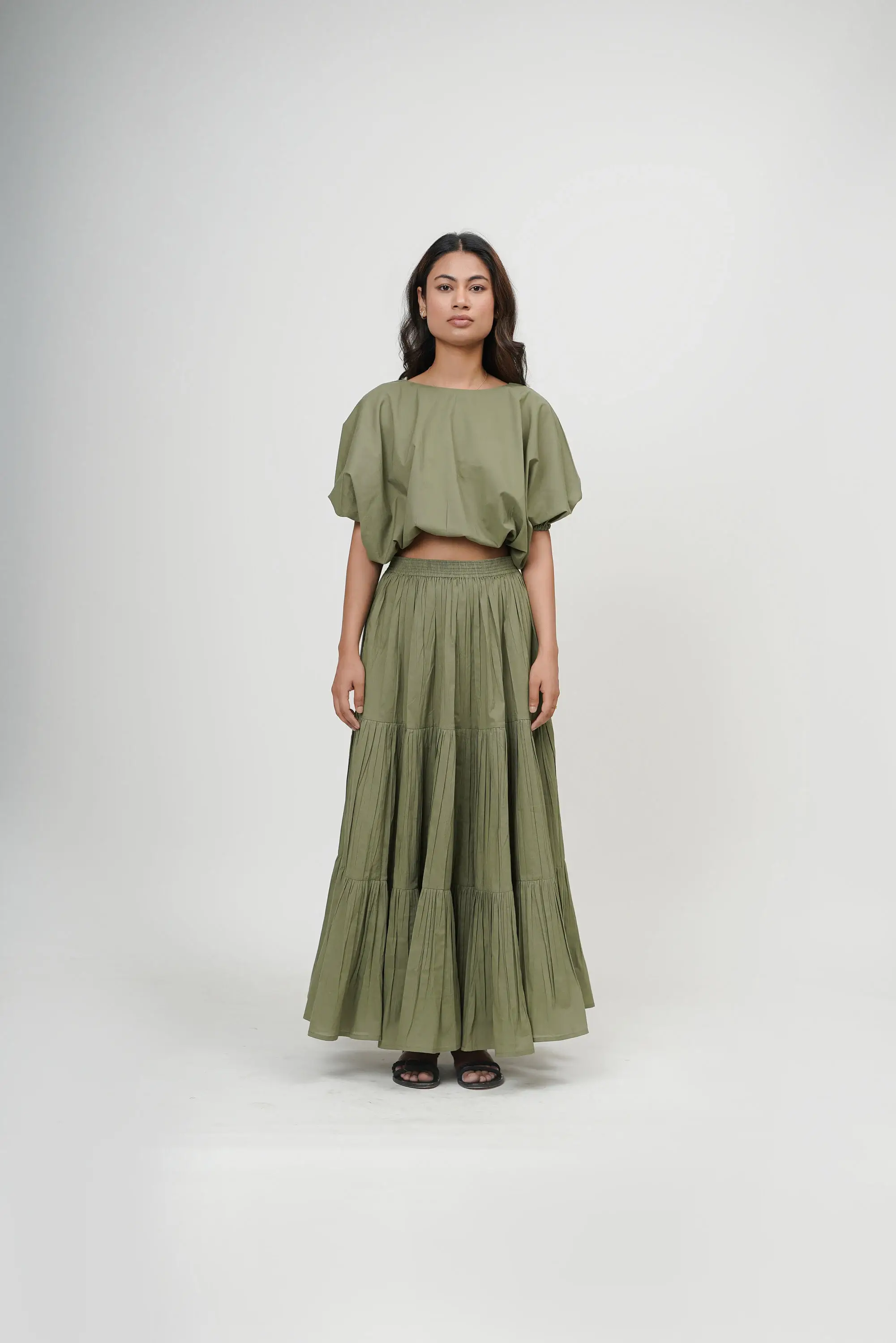 Tailor Didi – wholesale Set med topp och kjol - Dam – Bomull Boho Kjol med Volanger och Båtringad Kort Topp med Fickor4