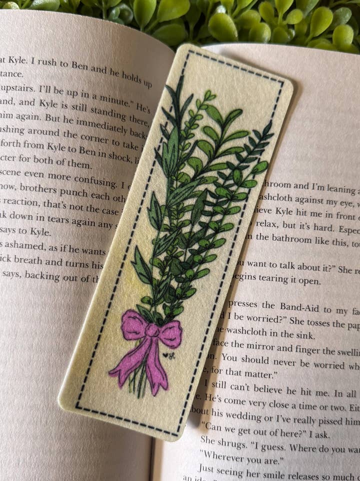 Greenery with a Bow Felt Bookmark for wholesale by Sharp Thoughtlings