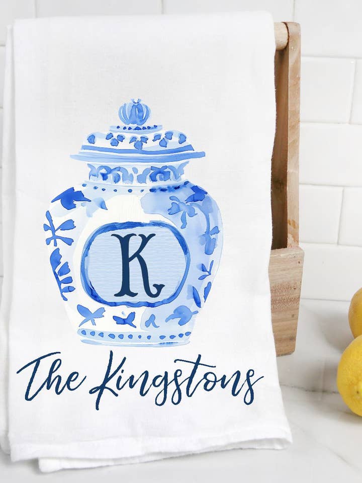 Monogram chinoiserie ingefärsburk kökshandduk för wholesale av The Preppy Pineapple Home