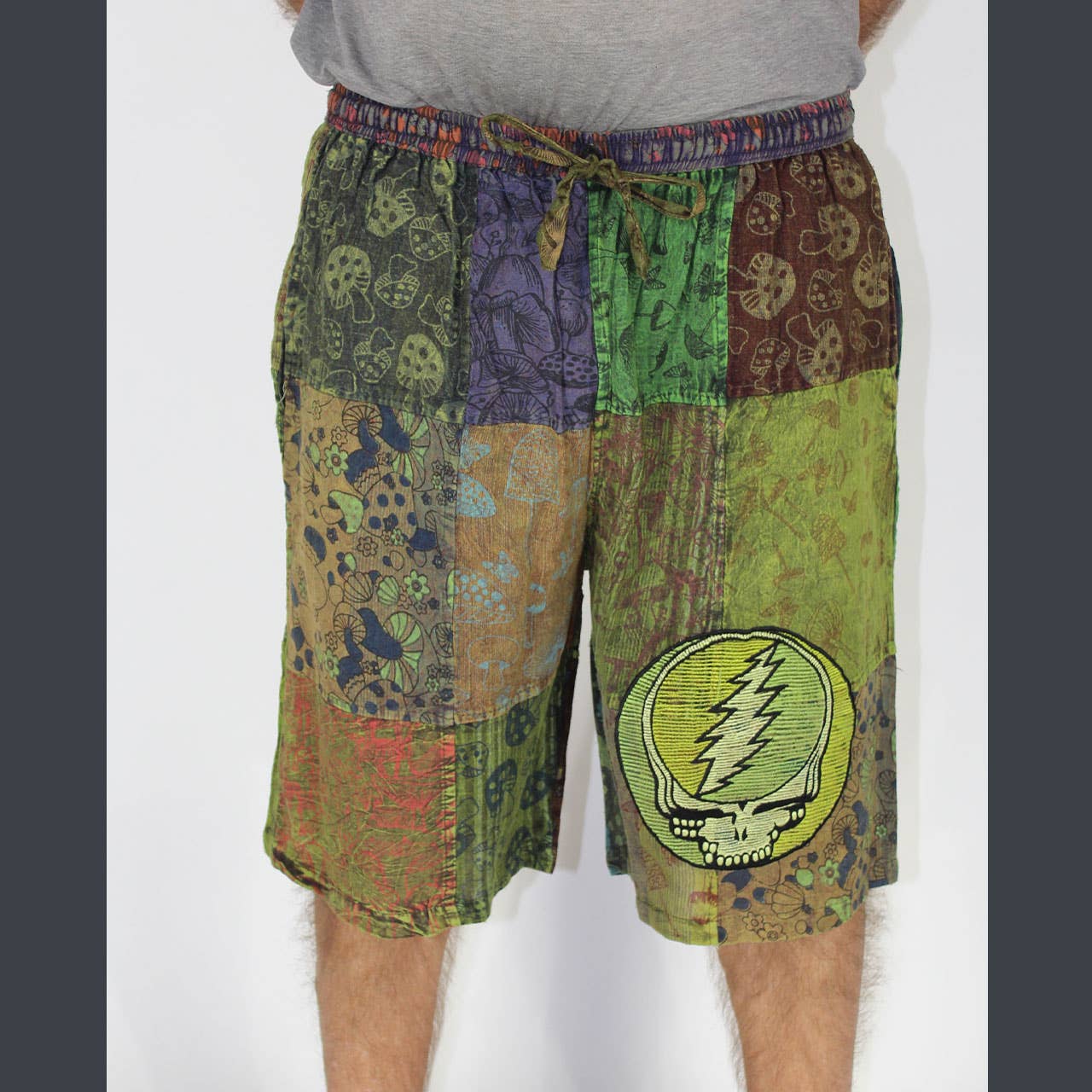 Jayli Clothing – wholesale Shorts – Men's – Shakedown Shroom Shorts2