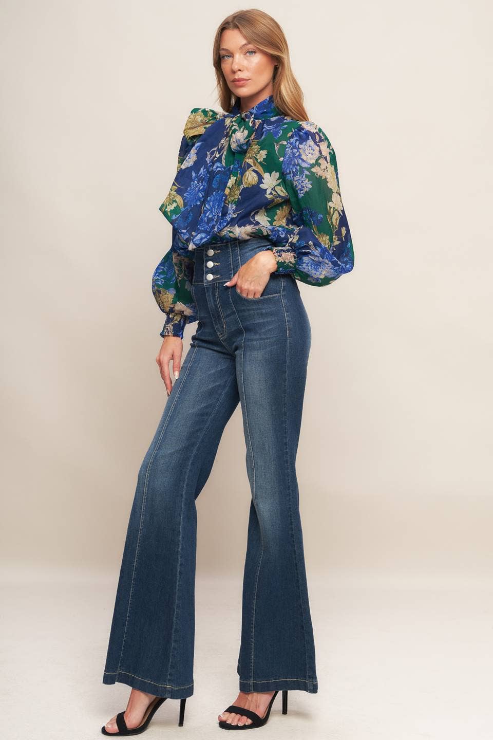 NAVY GREEN A printed woven top - IT13856 for wholesale on Faire5