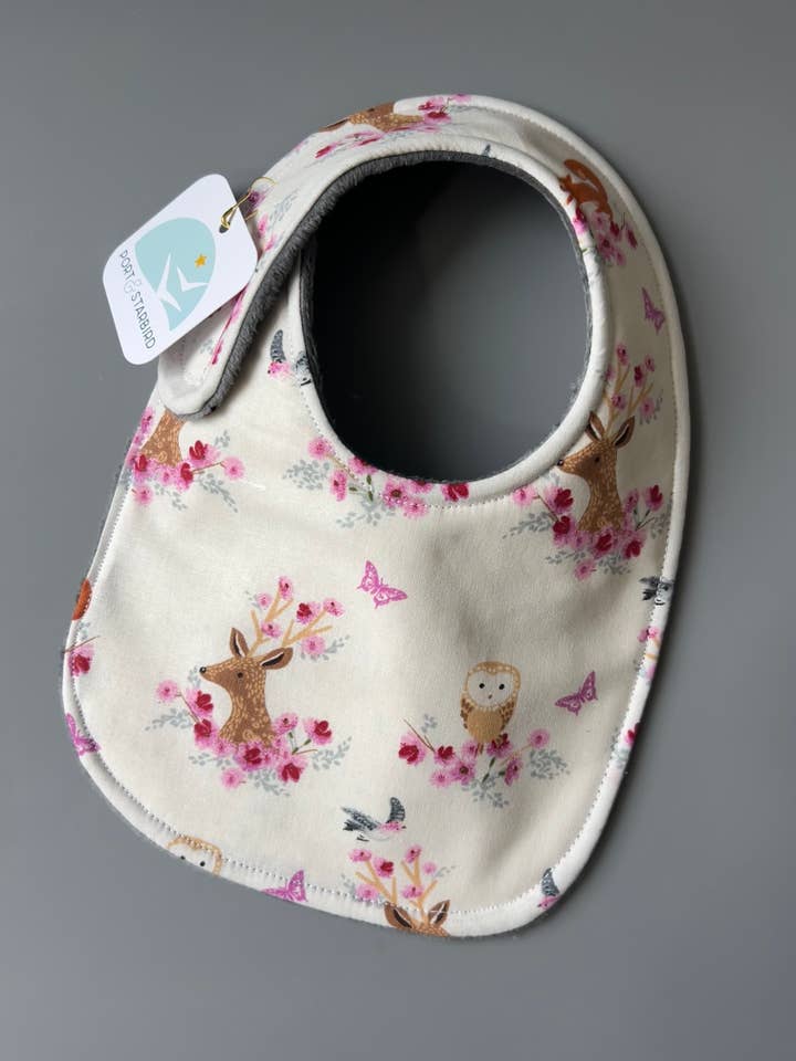 Bavoir Forêt Enchantée pour la vente par Port & Starbird