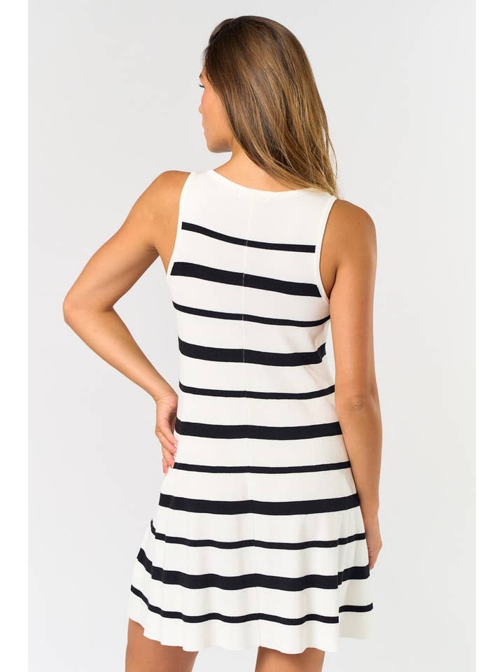 Lalavon - Wholesale Dress - Women's - ILD5027 SLEEVELESS A-LINE STRIPED SWEATER MINI DRESS