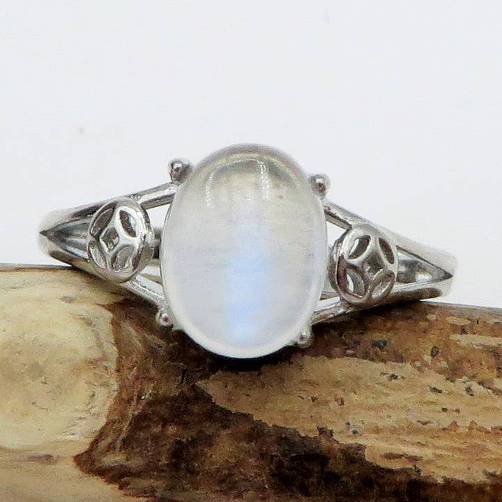 BOHEMIAN DEVA ~ Anello regolabile in Pietra di Luna - MoonStone naturale for wholesale on Faire0