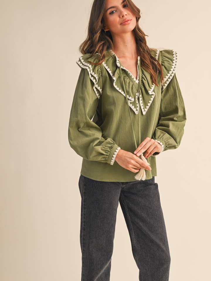 &MERCI - Wholesale Knit Top - Women's - RUFFLED BALLOON SLEEVE TOP WITH CONTRAST STITCH MTP40233