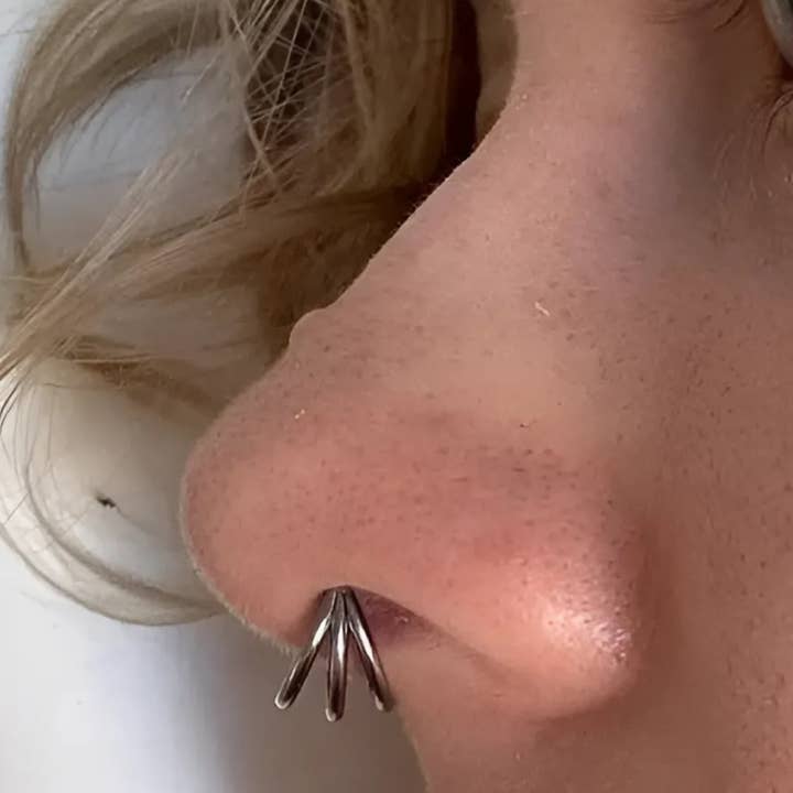 Ashlen - Wholesale Hoop Earrings - TRIPLE HARMONY HOOPS (PAIR)6