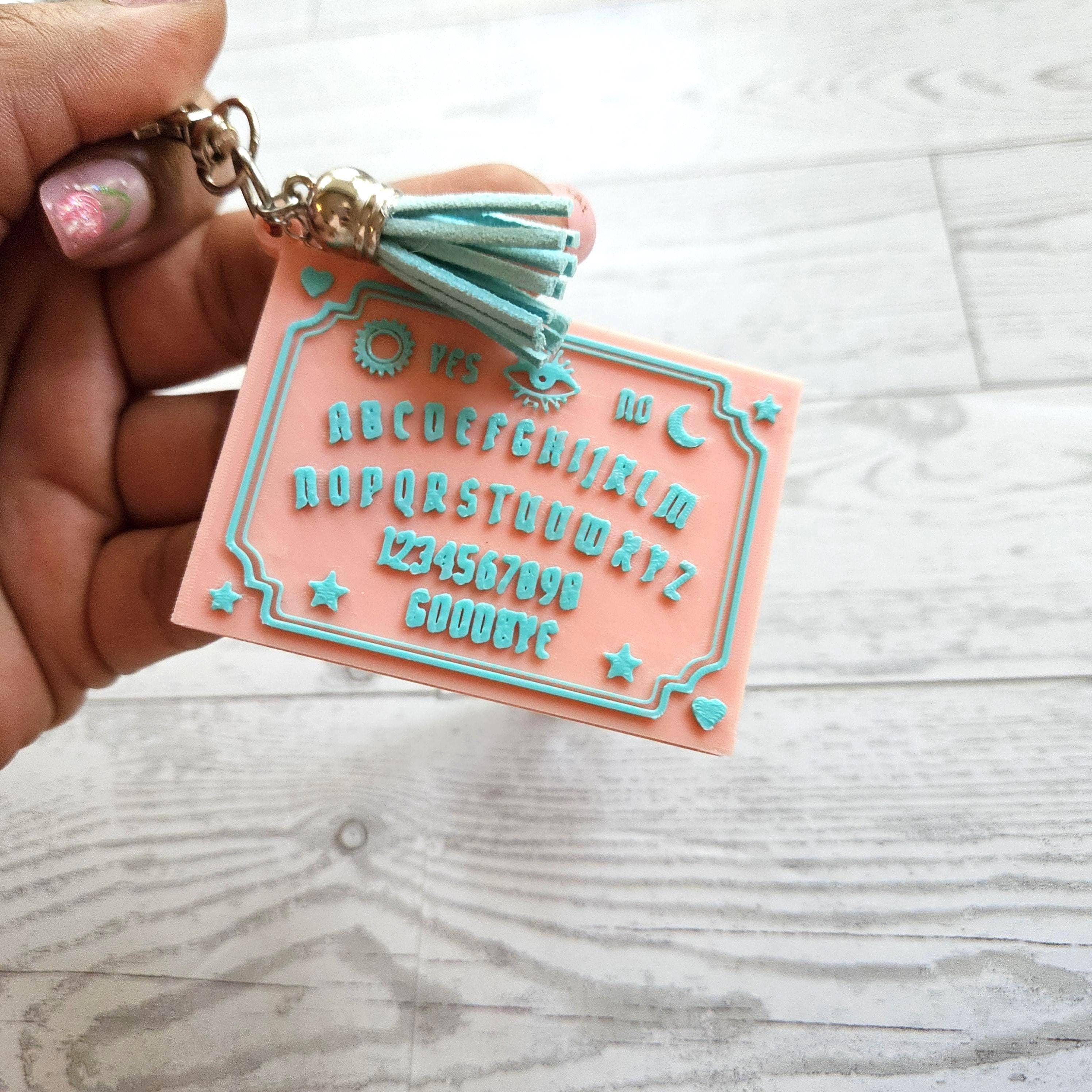 ShesSoCrafty Goods - Vente Porte-clés – femme - Porte-clés planche parlante imprimé en 3D inspiré de la divination4