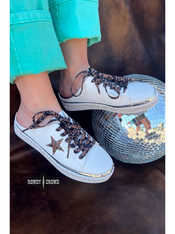 Rowdy Crowd Clothing - Wholesale Slides - Women's - Silver Springs Slides