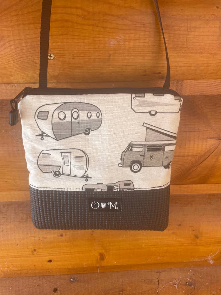 Stella Black Cross Body Purse-Campers for wholesale by OlovesM.com