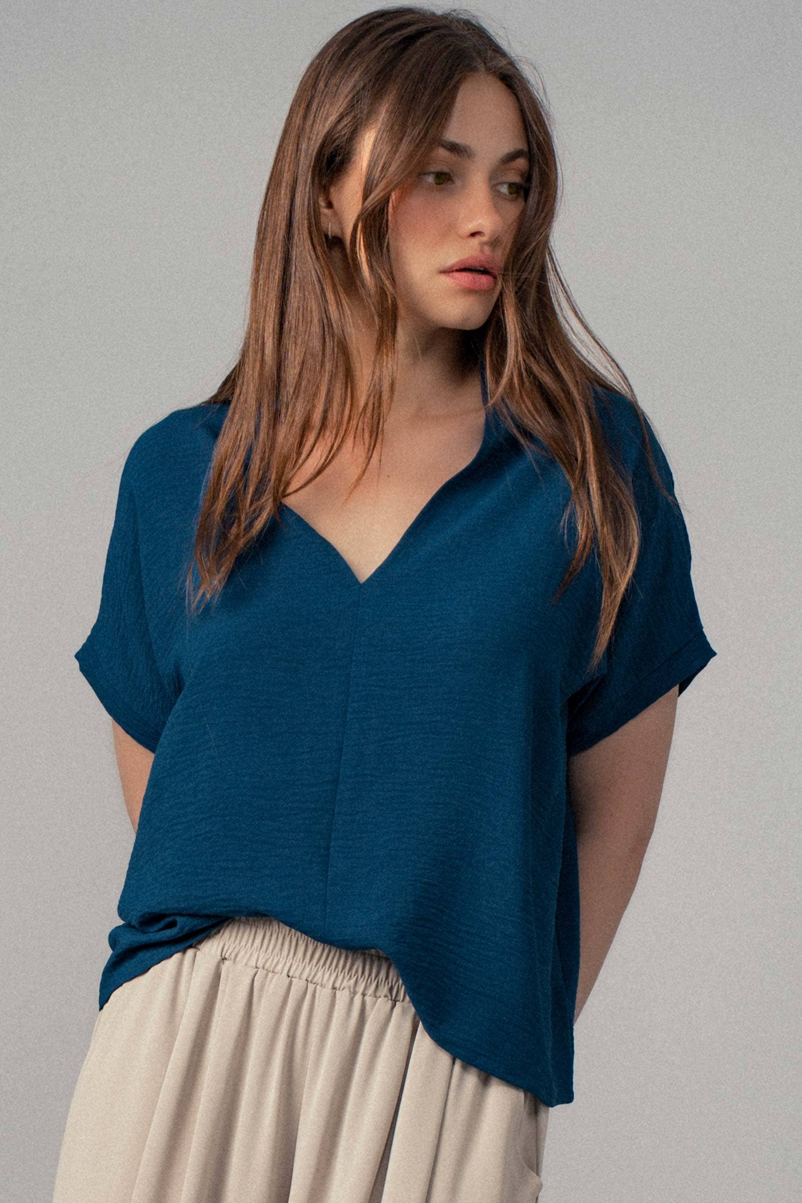 Urban Daizy - Wholesale Blouse - Women's - Relaxed V-Neck Top with Folded Sleeves10