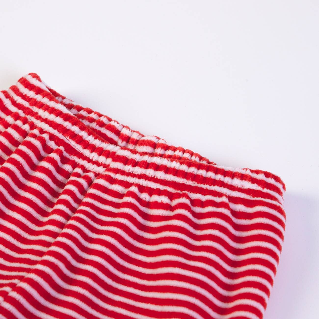 Vermelho 16638 - T-shirt de Natal de manga comprida + calças - AW 25-26 para venda a revendedores na Faire9