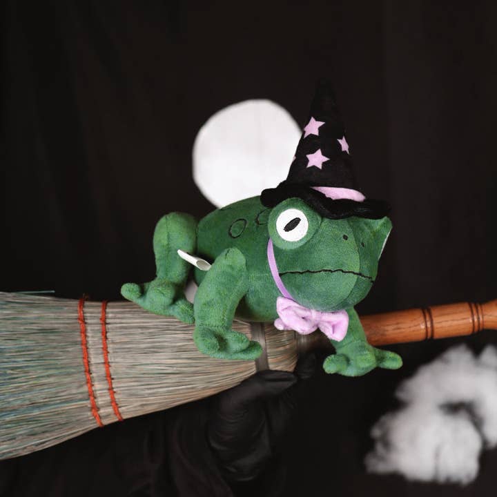 Lady Moon Co.® - Wholesale Stuffed/Plush Toy - Kids & Baby - Toad Witch Plushie1
