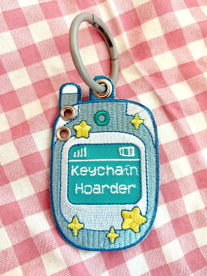 Porte-clés brodé "Accumulateur de porte-clés de téléphone portable bleu" pour la vente par Maobabie