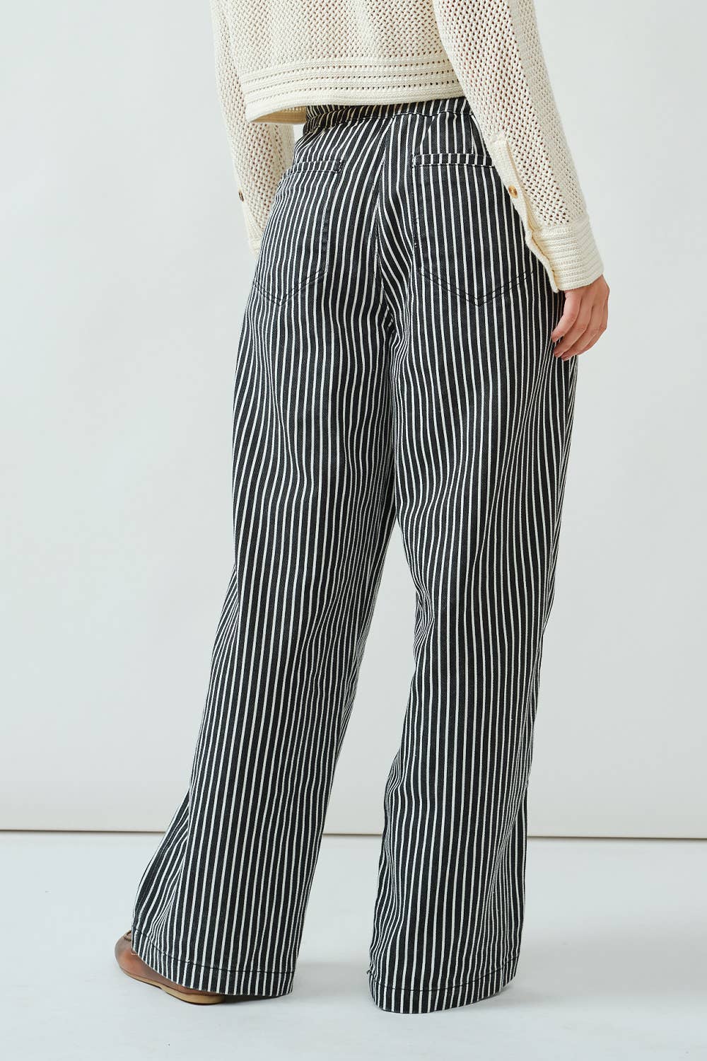 Aaron & Amber - Wholesale Pants - Women's - MAP3311 STRIPE WIDE LEG PANTS WITH ROPE BELT11