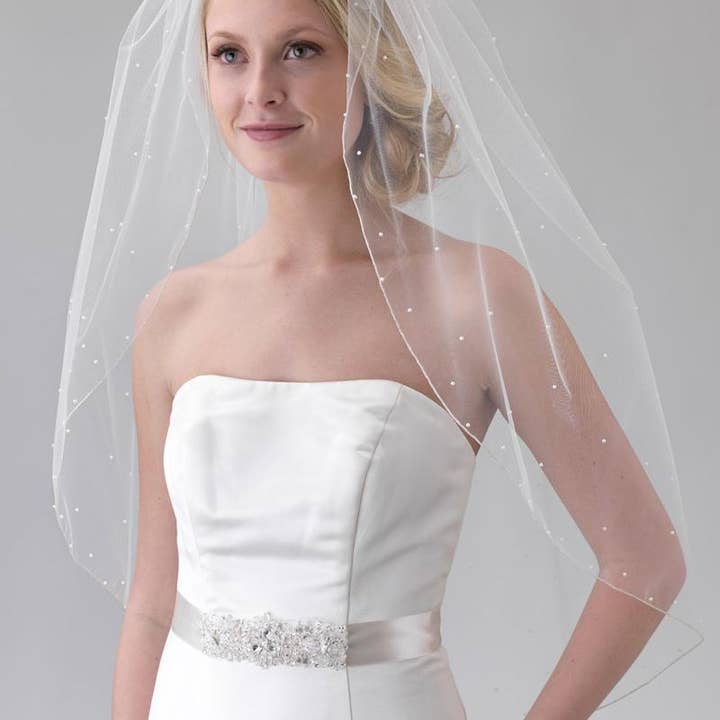 Dareth Colburn Designs - Wholesale Veil - Women's - Scattered Pearl with Pencil Edge Veil