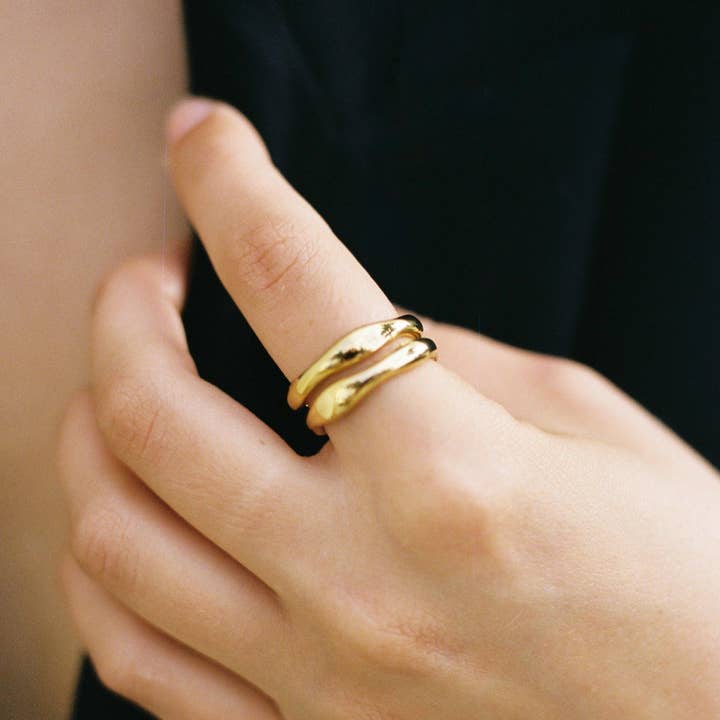 'MOON DANCE Ring' for engroshandel hos Sun Muse Studio