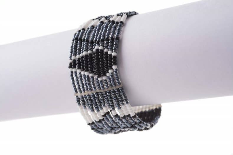 BeadWORKS - Wholesale Beaded Bracelet - Elastic Bracelet (12-Strand)8