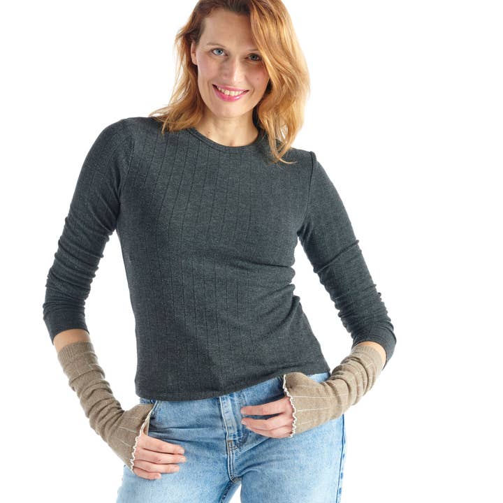 GUANTO IN LANA CACHEMIRE COLOR SPAGO per la vendita all'ingrosso da parte di Dub & Drino