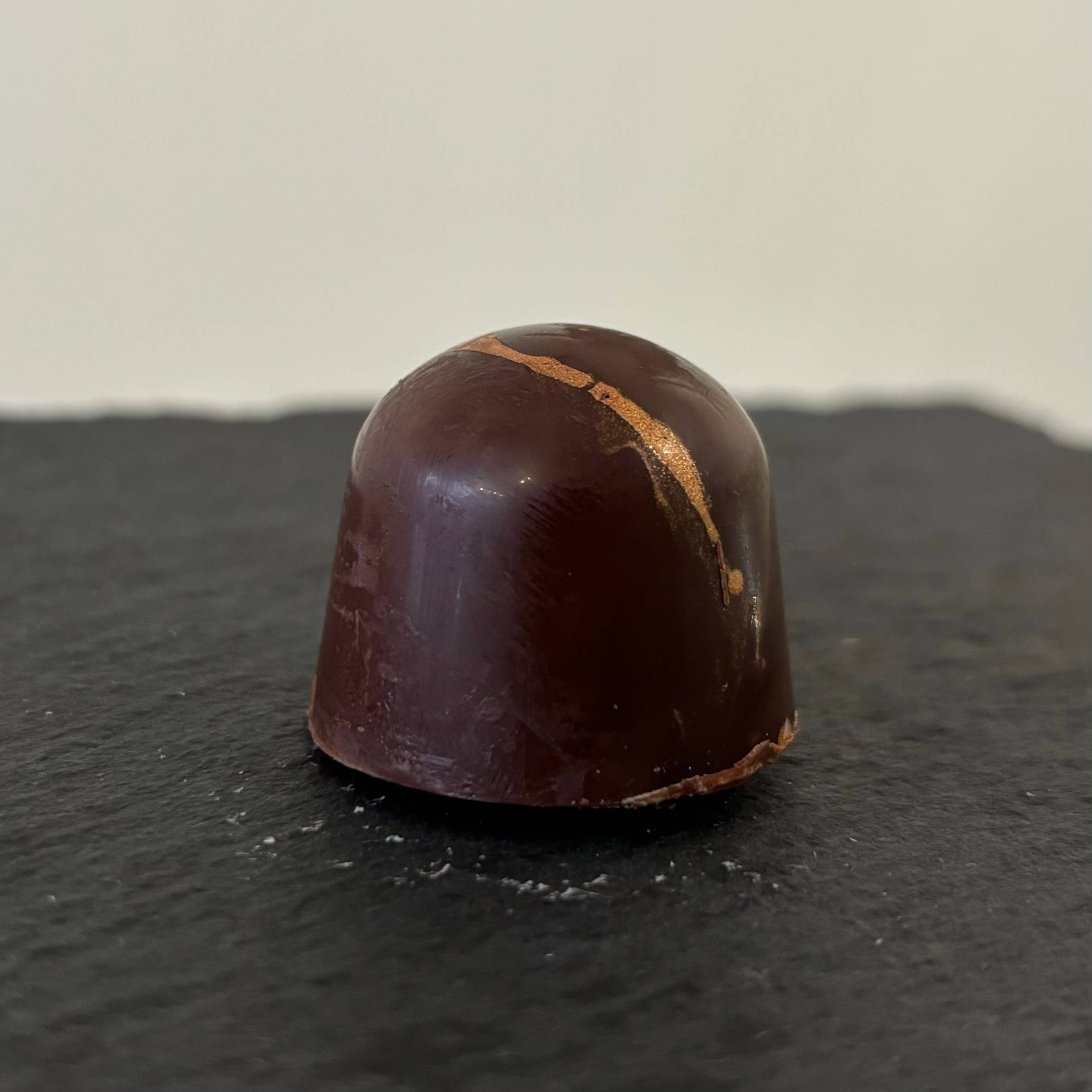 Les Douceurs de Louis - Wholesale Chocolate Box - Filled chocolates in a box or box: 4 sizes available15