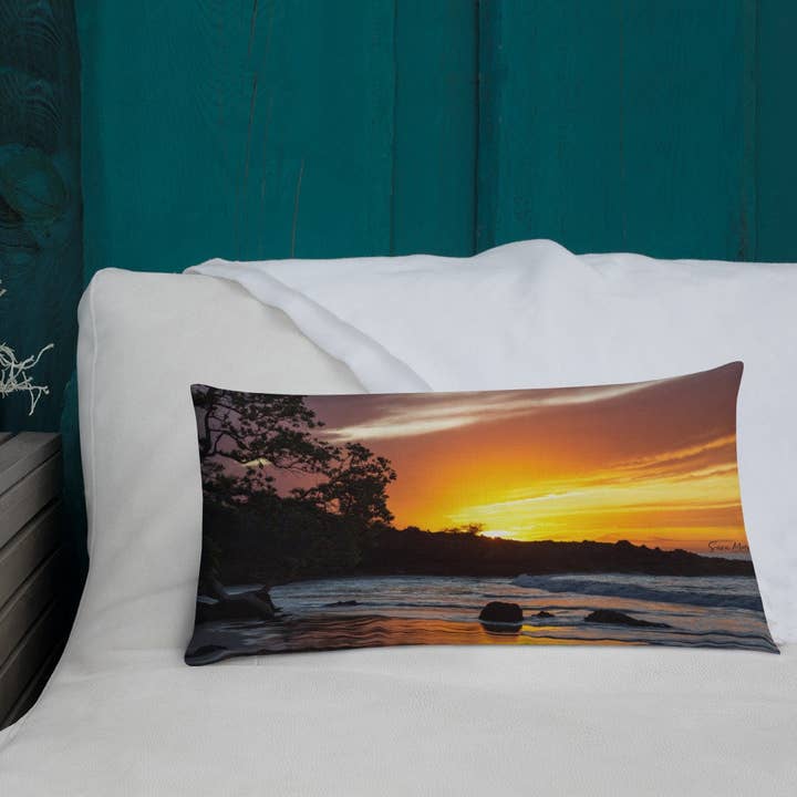 Premium-Kissen - Kauna'oa Gold für den Großhandel von Sara Marie Hawai'i