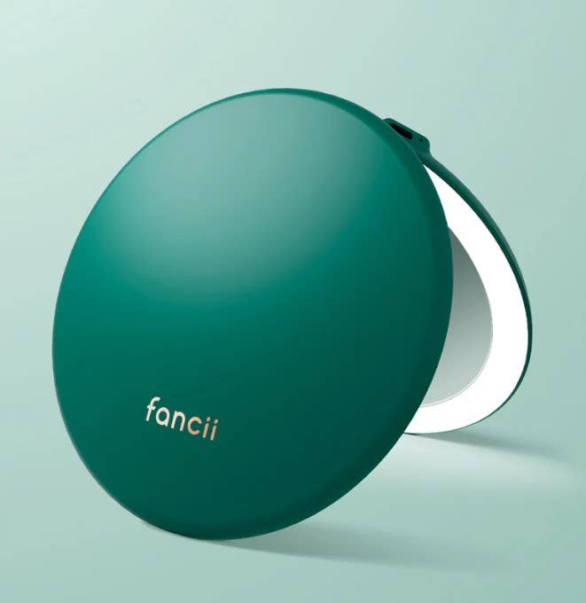 Fancii - Wholesale Compact Mirror - Taylor 5" Compact Mirror with LED Lights8