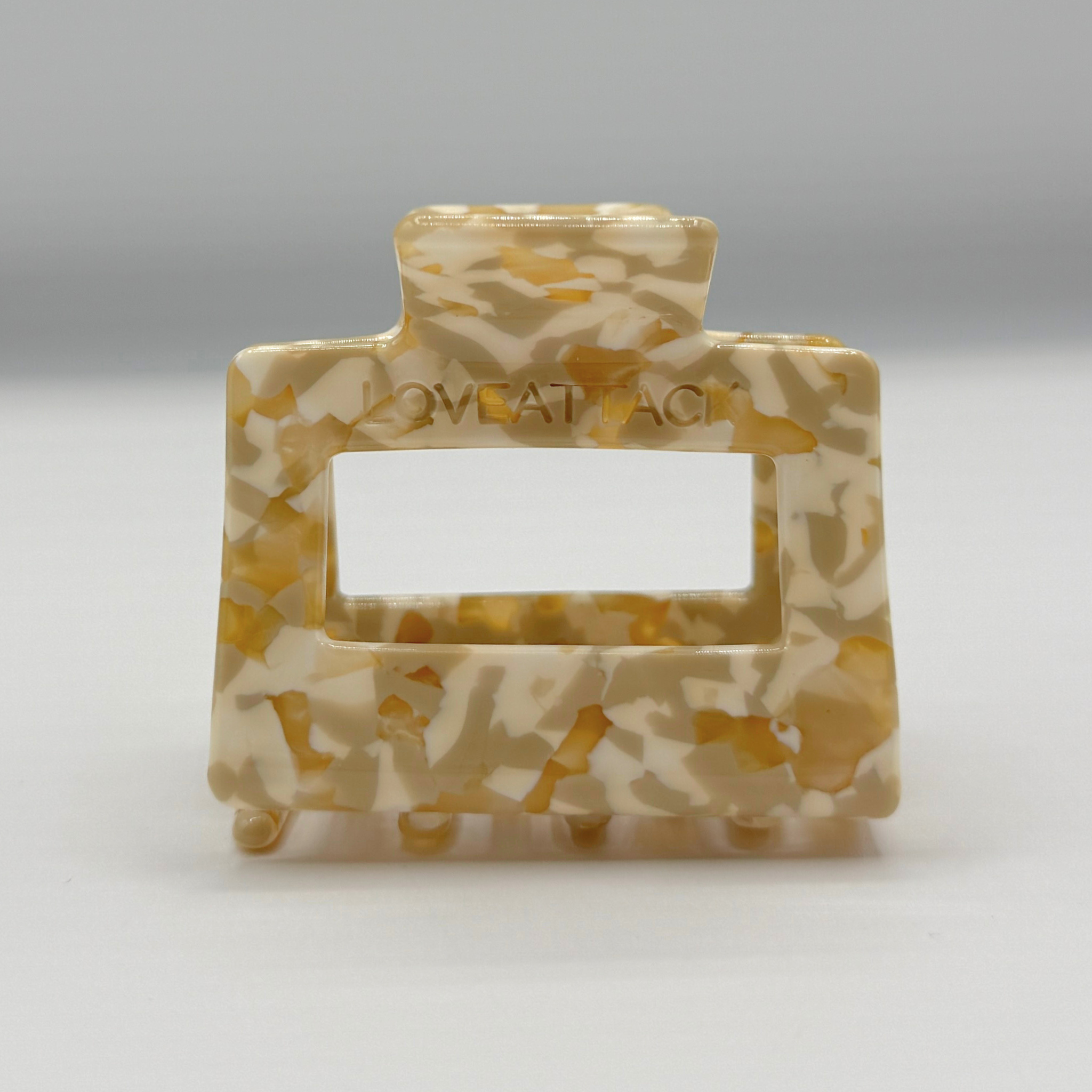 Love Attack - Wholesale Hair Clip - Women's - Raya Cellulose Acetate Hair Claw Clips4