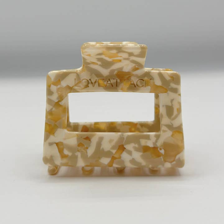 Love Attack - Wholesale Hair Clip - Women's - Raya Cellulose Acetate Hair Claw Clips4