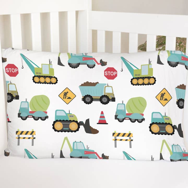 Taie d'oreiller - Camions de construction (2 tailles disponibles) pour la vente par Honey Lemonade- Minky Baby Blankets and Gifts