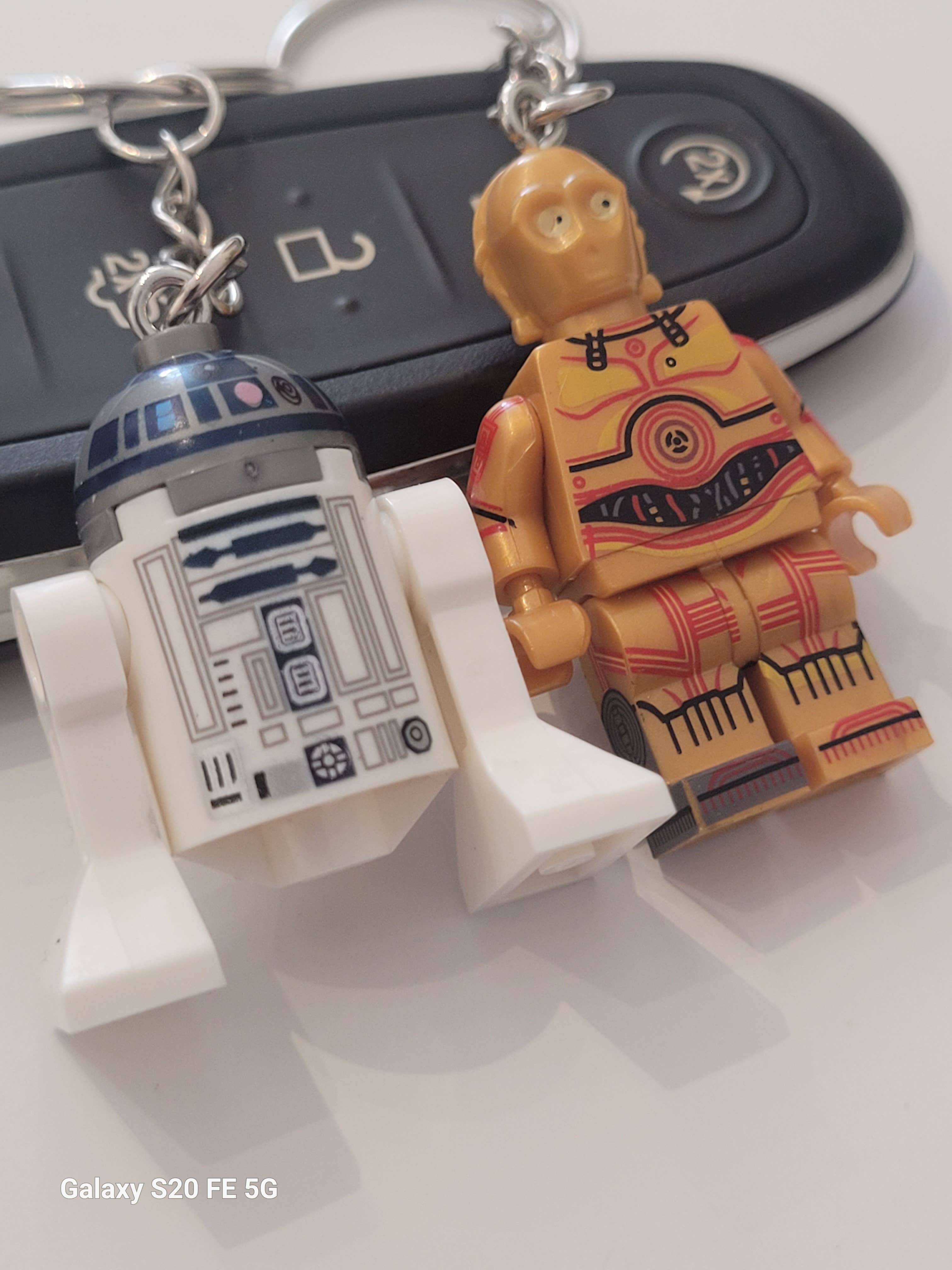 Con-Quest Crafts – wholesale Dangle earrings – Sci-Fi Star Wars Inspired Earrings Necklaces & Zipper Pulls5