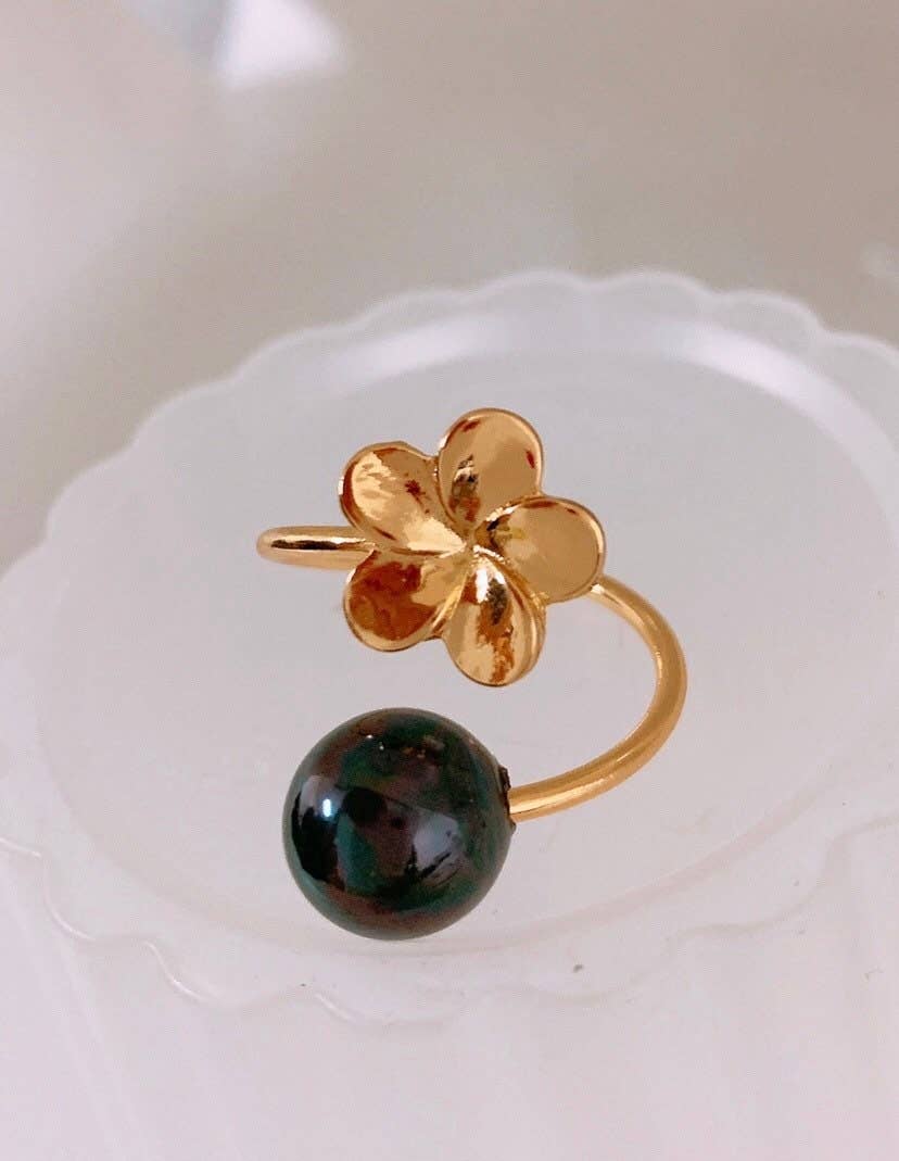 Anela's Jewelry - Wholesale Cocktail/Statement Ring - Hawaiian Hamilton Gold Double Plumeia Flower ring with black1