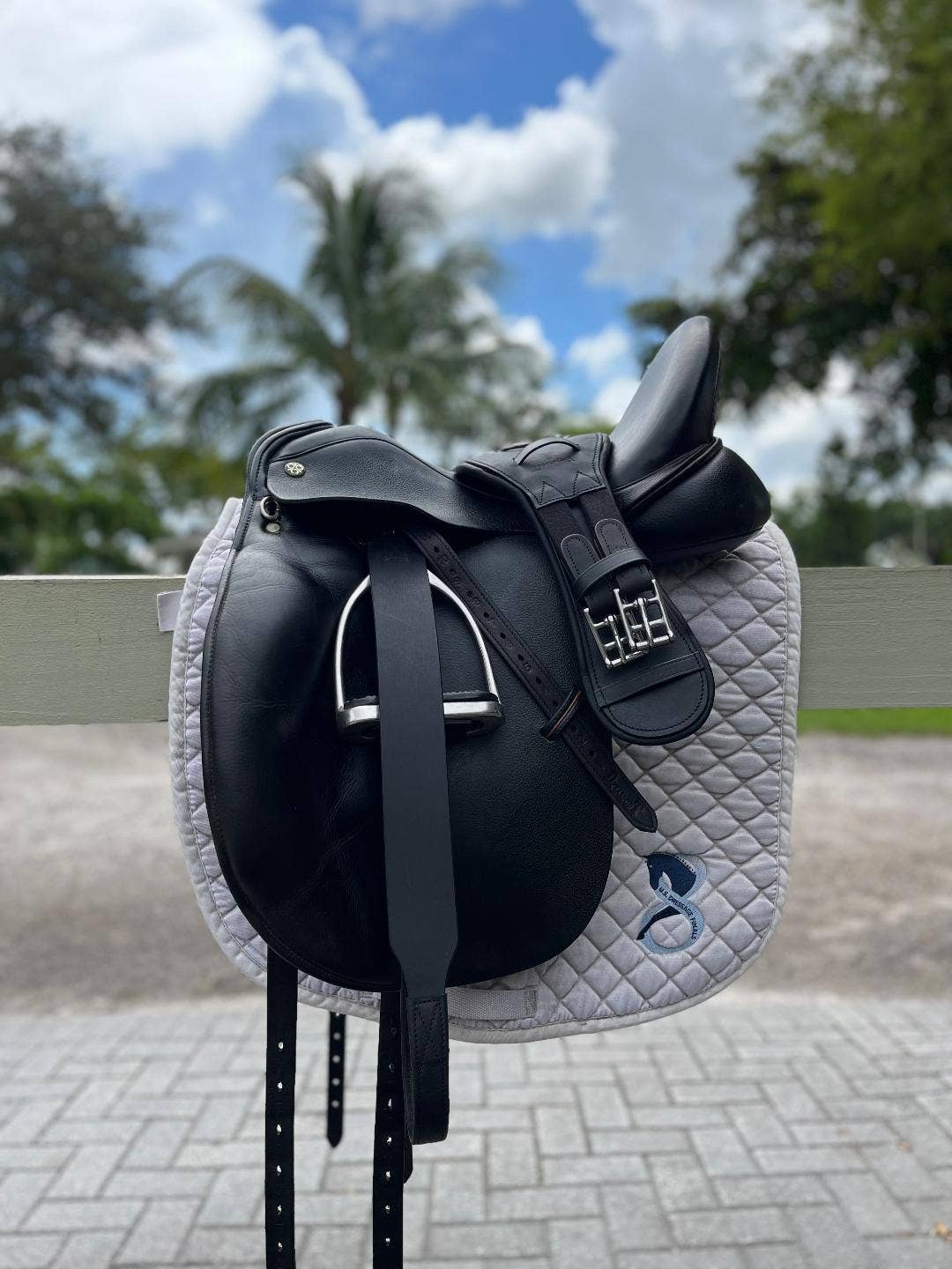 DziaSport - Wholesale Horseback Riding Gear - No-Rub Stirrup Leathers0