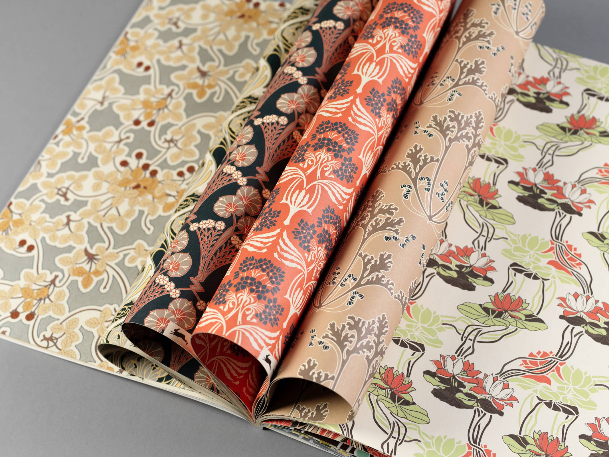 Pepin Press - Wholesale Flat Wrap - Art Nouveau Gift & Creative Paper Book Vol 875