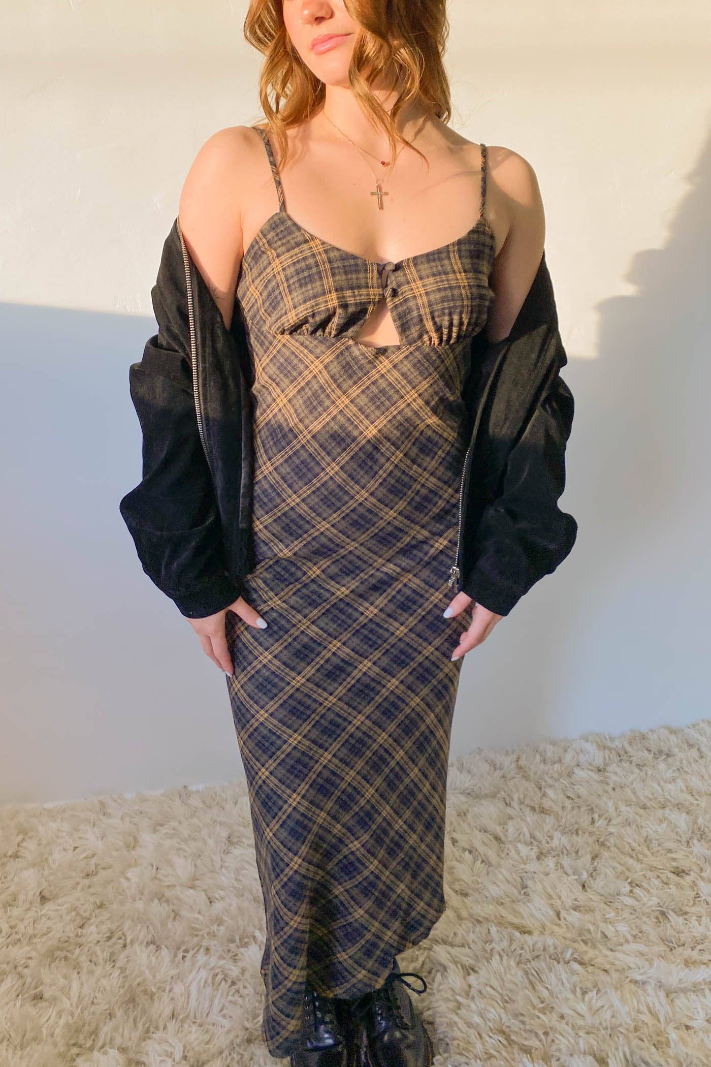 Nectar Clothing – Engroshandel Kjole - Dame – Plaid Maxi Kjole7