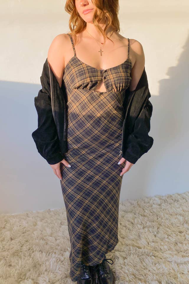 Nectar Clothing – Großhandel Kleid – Damen – Kariertes Maxikleid7