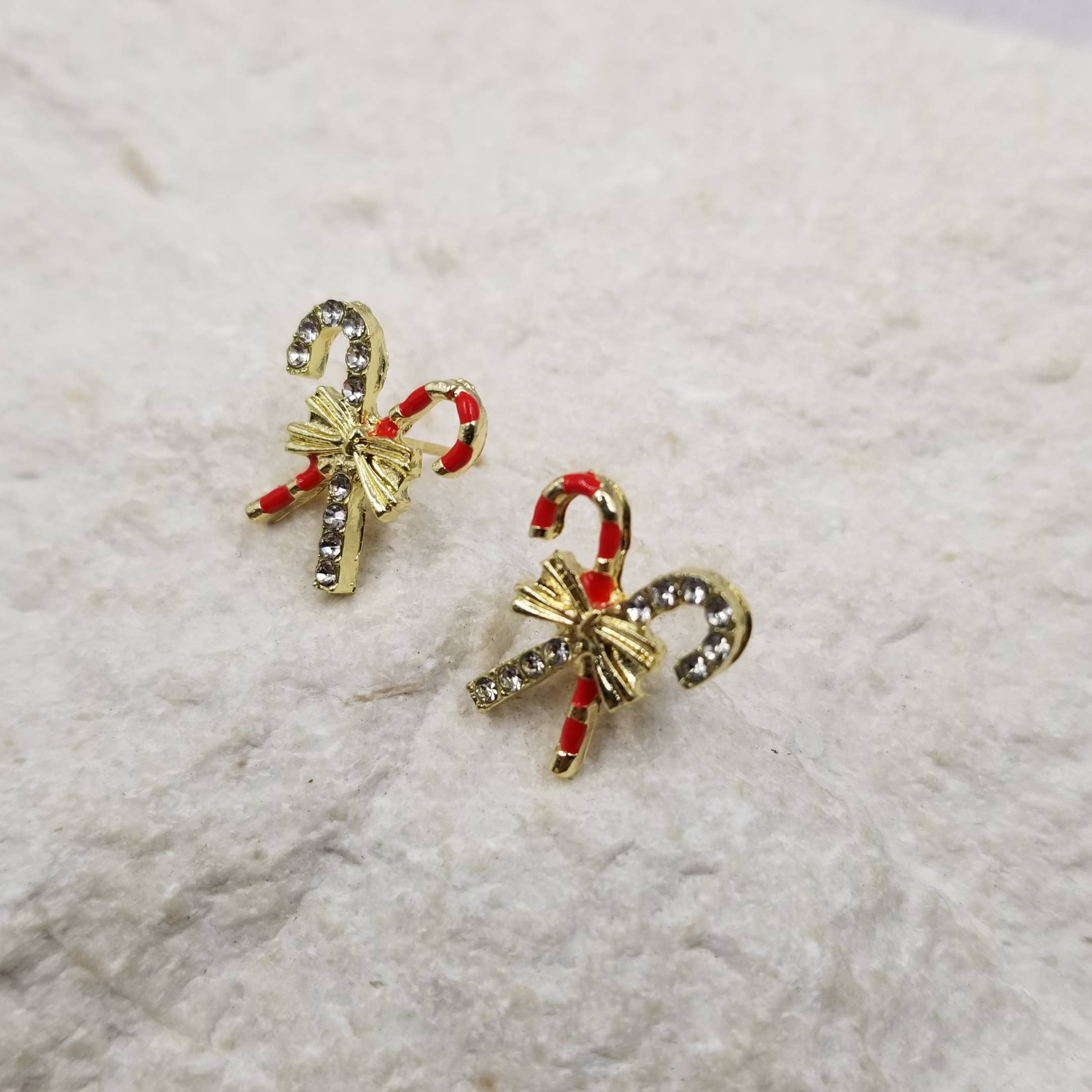 Treasure Wholesale – wholesale Dangle earrings – ChristmasExquisite Candy Cane Earrings2