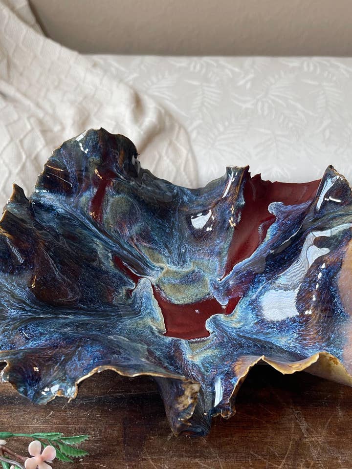 Strandskål for engroshandel hos Cori Ceramics & Art LLC