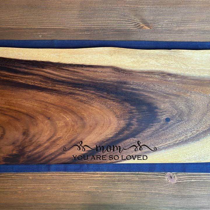 Tuckahoe Hardwoods - Wholesale Cutting Board - Extra Large Live Edge Square End Board1