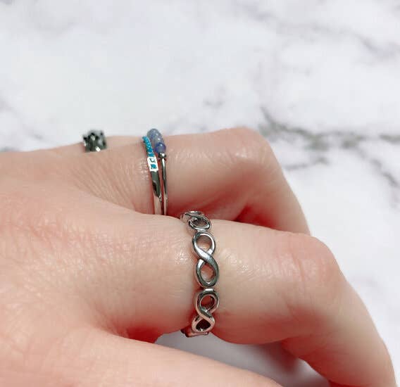 Charmin's Ringen - Wholesale Band/gestapelde ring - Charmin’s Valentijn Love Infinity Goldplated R12912