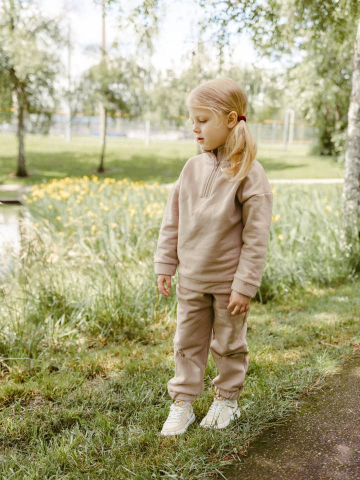 Fleece Sweatsuit Set in Taupe for wholesale on Faire4