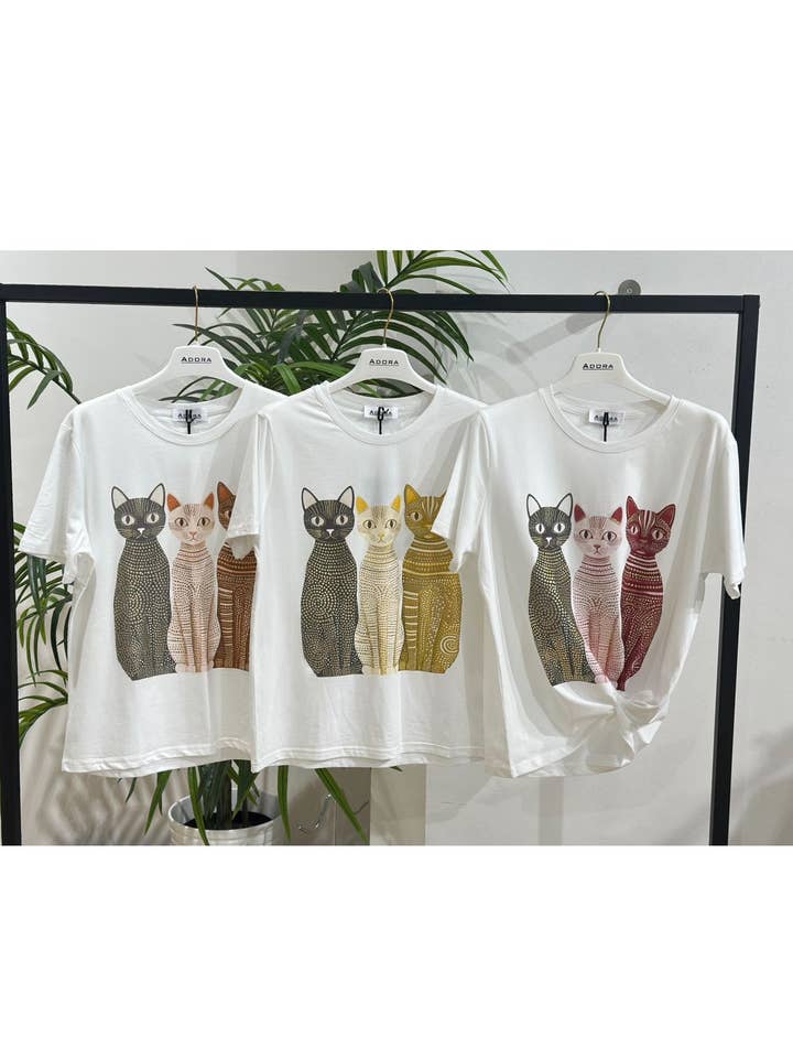 Cotton T-shirt Cats for wholesale by ADORA