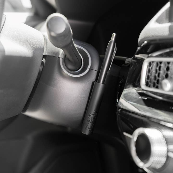 CarChap - Wholesale Pen & Pencil Holder - PenChap Pen Holder - Keep pen accessible1