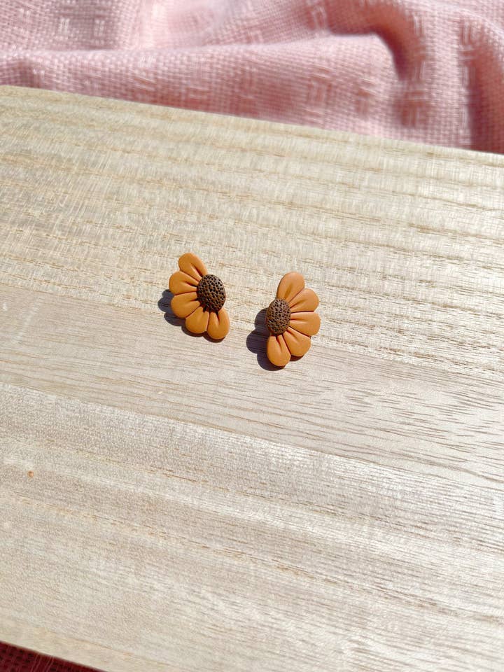 The Rebecca for wholesale by Lacy Clay Collection