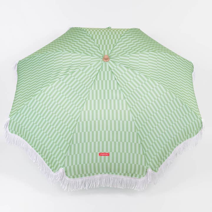 Flamingueo - Wholesale Beach Umbrellas - Green-striped umbrella5